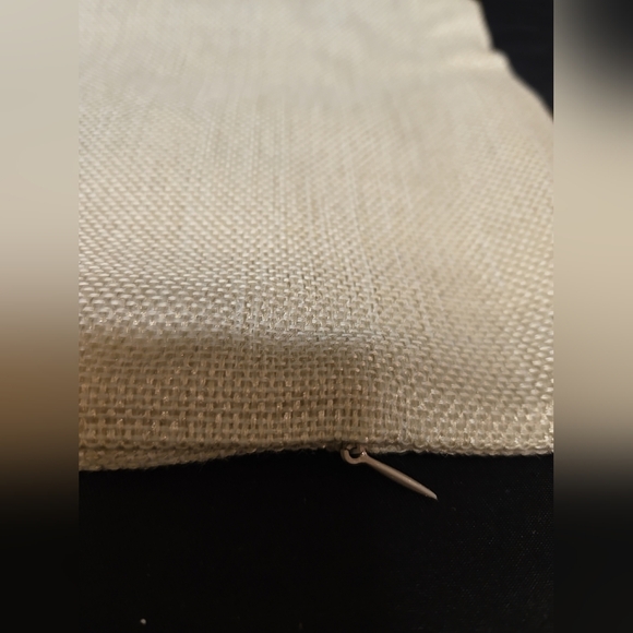 Lot Of 4 Pillow Covers 18" x 18" Each Decorative Halloween Festive For Couch - Picture 10 of 10